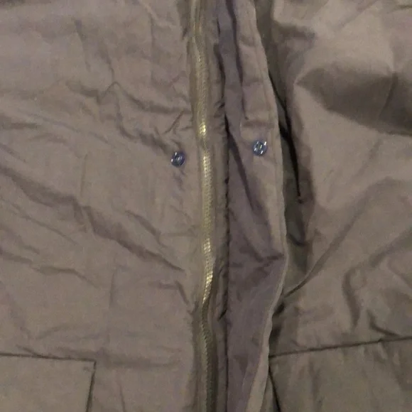 GAP Men’s Navy Parka Size XL
